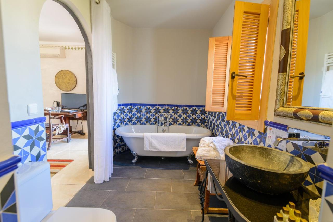 Las Orquideas Hotel Spain Los Romanes Exterior photo